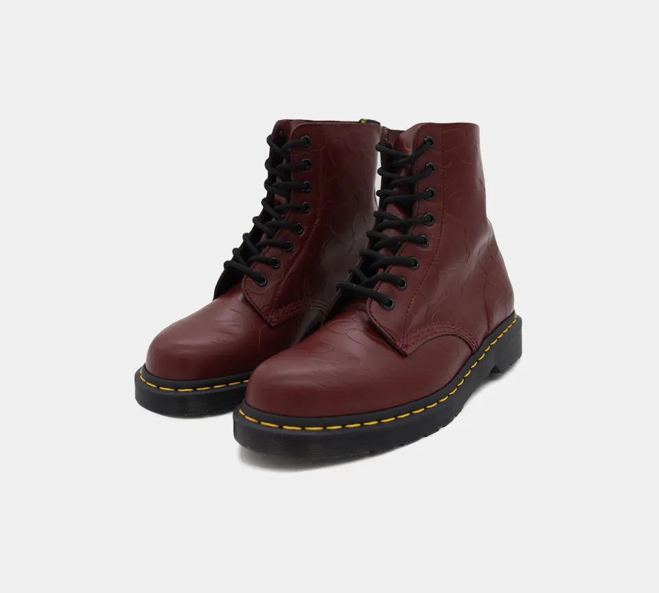 Dr Martens AirWair 23568600 Cherry Red